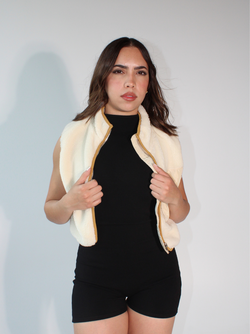 Edge Control Boucle High Neck Vest - Beige