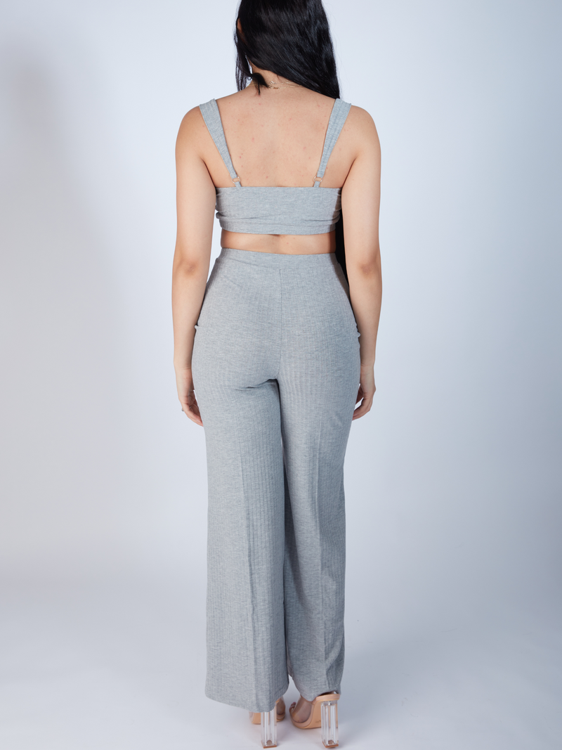 Grey, Gray, Two Piece Women's Pants Set, High Waist Flare Pants for Women's that has a Rib Knit Material and Fabric. Crop Top is adjustable for a more fitted look, zade fashion
