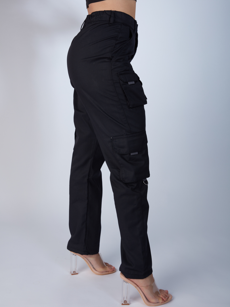 streetwear women, black cargo pants for women, cargo pants with pockets, straight leg cargo pants, clear high heel shoes