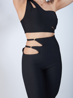 Iconic 2-piece outfit featuring a chic crop top and matching pants for the fashion-savvy, Elegant 2-piece set with chic crop top and matching pants, crop top with adjustable straps, women's black pants set, sexy women's sets for going out